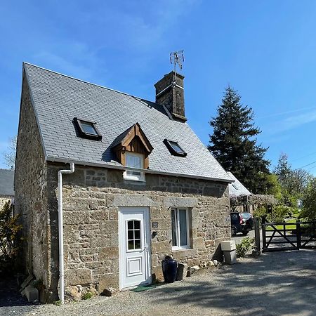 Le Petit Fleur - The Little Flower, Cosy Cottage Saint-Michel-de-Montjoie Exterior photo