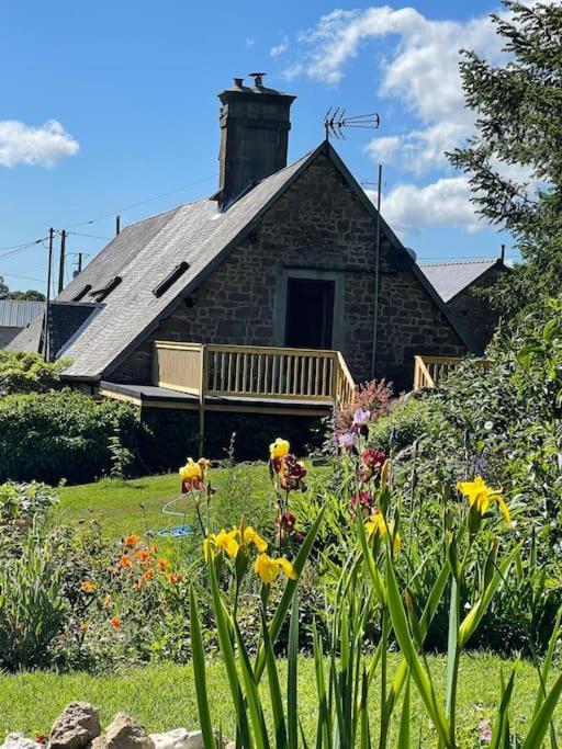 Le Petit Fleur - The Little Flower, Cosy Cottage Saint-Michel-de-Montjoie Exterior photo